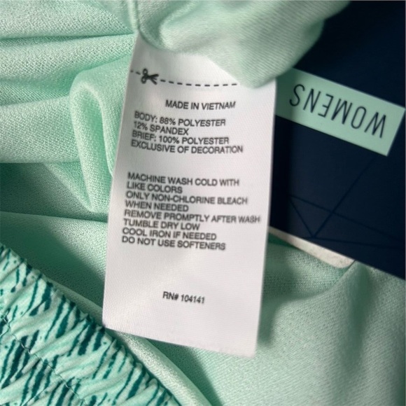 DSG Women's Mid Rise Stride Run Shorts Green Size XS - Picture 6 of 7